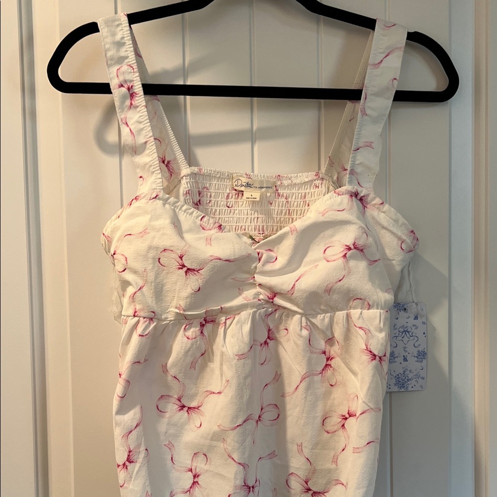 Aeropostale White and Pink Floral Top